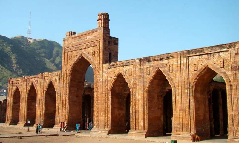 Adhai Din Ka Jhopra Trip