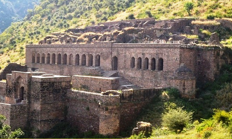 Jaipur Bhangarh Abhaneri Tour Package
