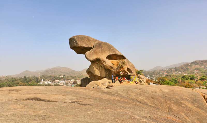 Mount Abu Honeymoon tours